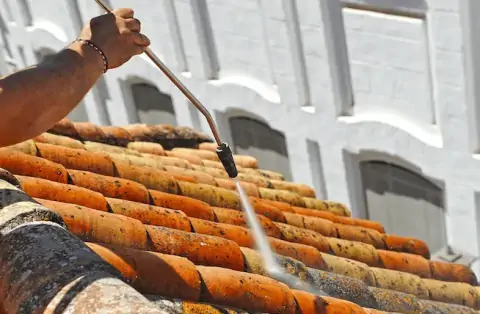 Nettoyage de toitures - La Martyre